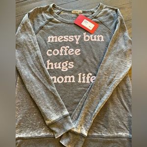 NWT Evereve Junk Food sweatshirt